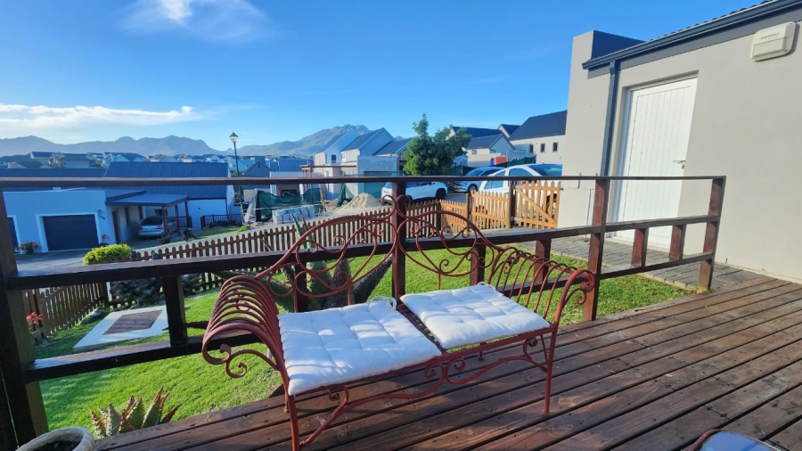 2 Bedroom Property for Sale in Blue Mountain Village Western Cape